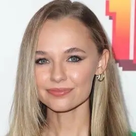 مدیسون ایسمن